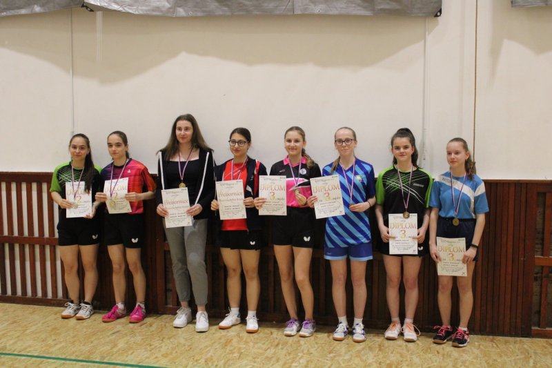 Krajské přebory U17 - Vanessa Uvízlová zapsala další medaili